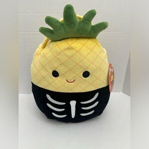 Squishmallows Maui Halloween Treat Pail